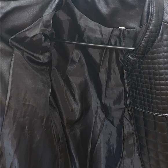 Jacket - Picture 3 of 3